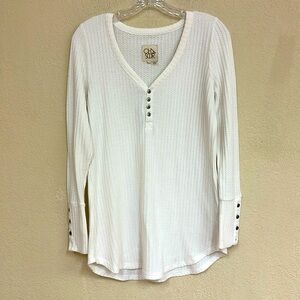 Chaser Women's White Long Sleeve Top